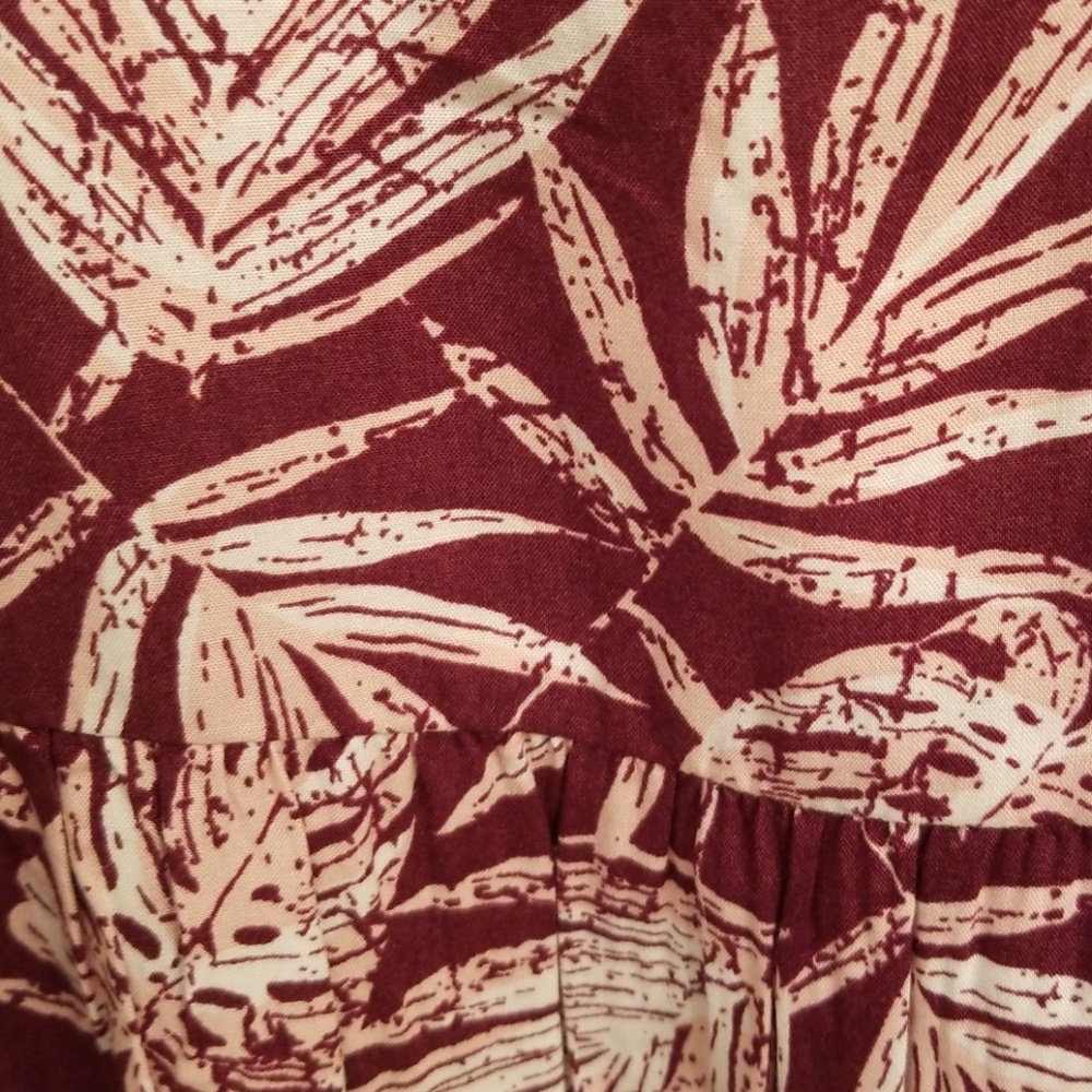 Abound Flouncy Wine, Pink & White Tank in Large - Picture 7 of 7